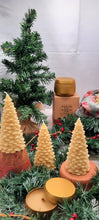Cinnamon Beeswax Candle in Gold Tin -
